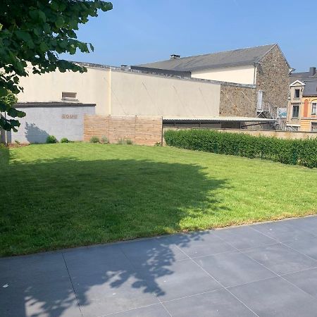 Maison En Plein Centre Avec Terrasse Et Jardin Виелсалм Екстериор снимка